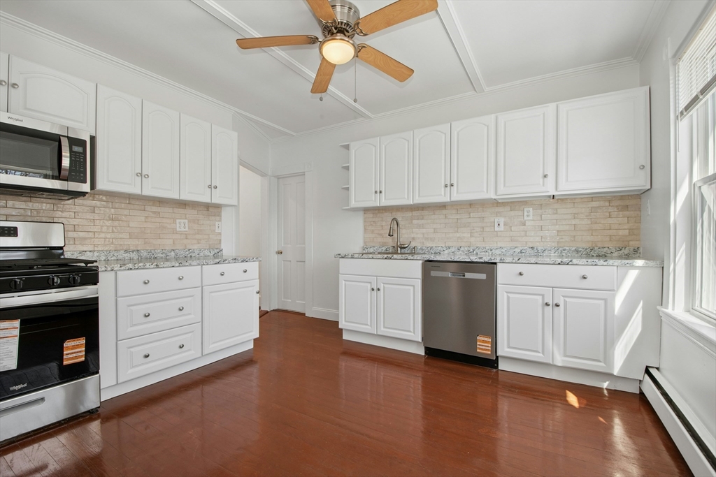 78 Grove Street, Unit 2 Gloucester, MA 01930 - Photo 6 of 23