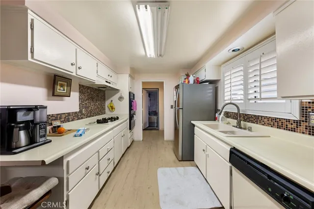 $764,900 | 21322 Millpoint Avenue, Carson, CA 90745