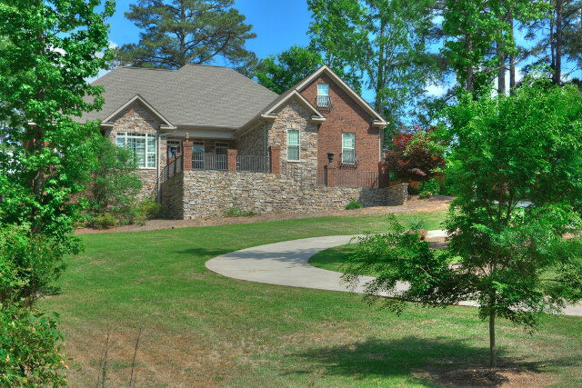 3588 Surrey Road Thomson, GA 30824 - Photo 1 of 1 Main View