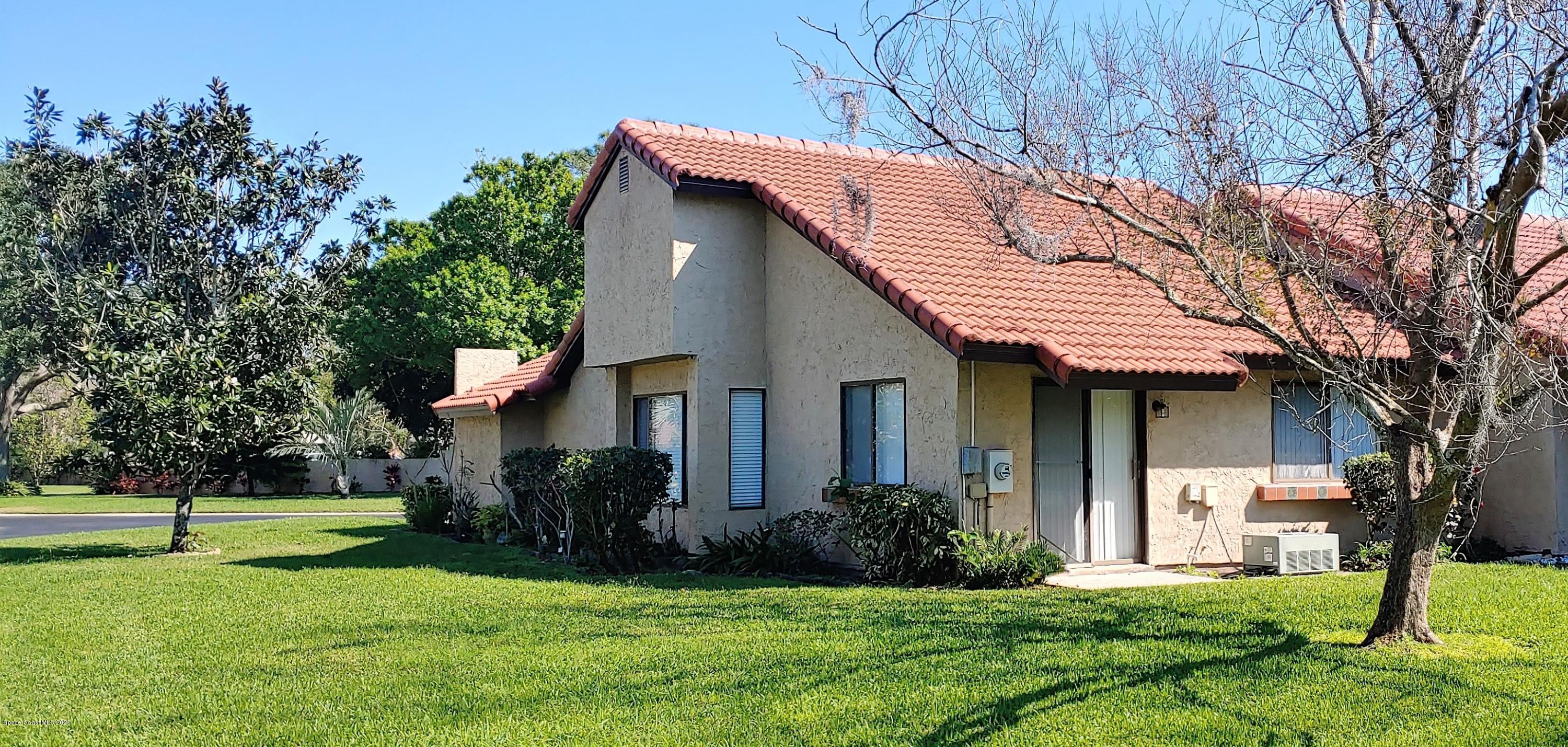 1615 Avery Road Northeast Palm Bay, FL 32905 - Photo 4 of 30 End Unit