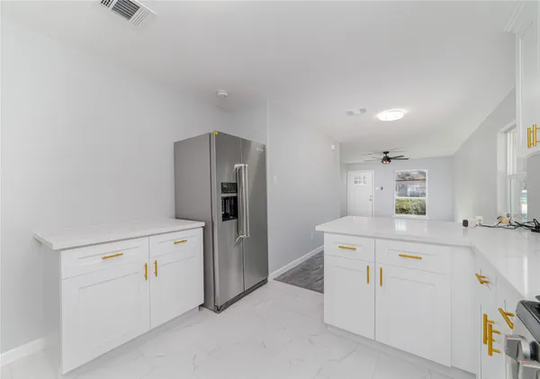 $1,500 | 1716 Crestdale Drive, Unit 10, Houston, TX 77080