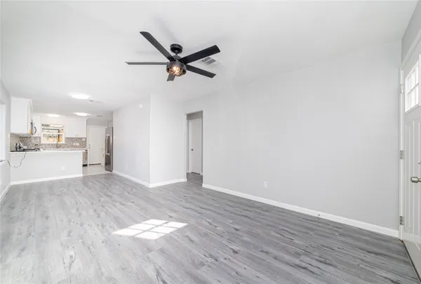 $1,500 | 1716 Crestdale Drive, Unit 10, Houston, TX 77080