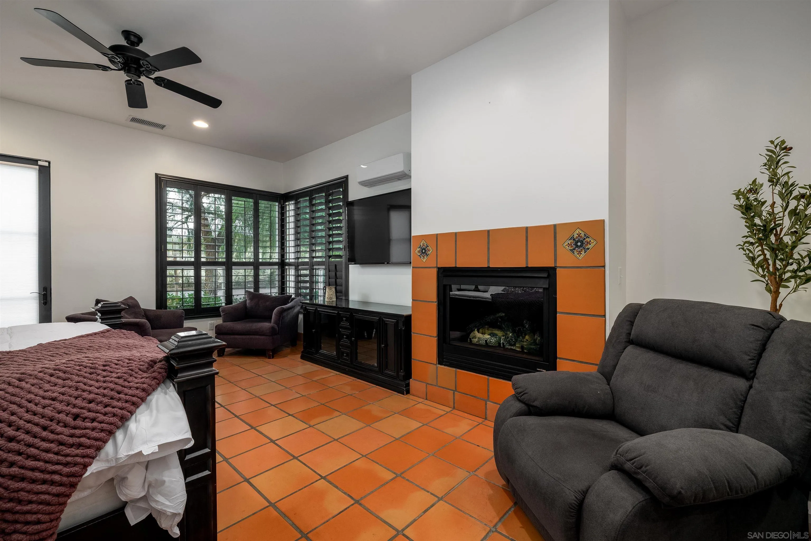 23730 Tapatia Road Homeland, CA 92548 - Photo 21 of 68 Gallery Image 21