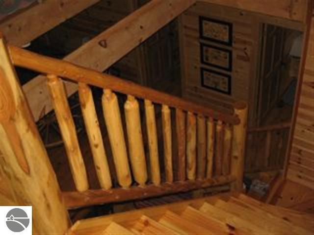 196 South Intermediate Lake Road Central Lake, MI 49622 - Photo 12 of 13 1698002-11.JPG