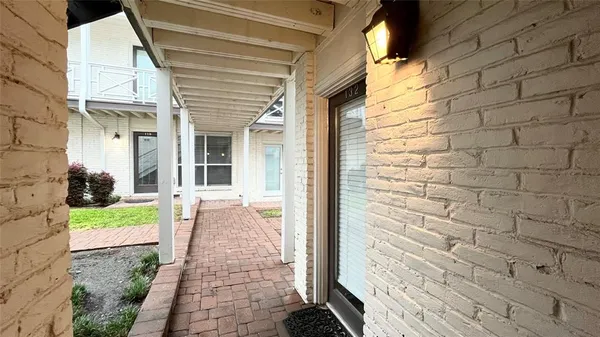 $1,899 | 5925 East University Boulevard, Unit 132, Dallas, TX 75206