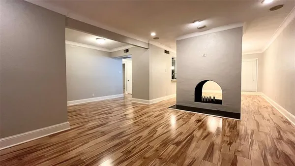 $1,899 | 5925 East University Boulevard, Unit 132, Dallas, TX 75206