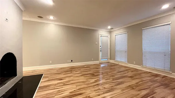 $1,899 | 5925 East University Boulevard, Unit 132, Dallas, TX 75206