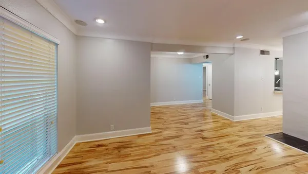 $1,899 | 5925 East University Boulevard, Unit 132, Dallas, TX 75206