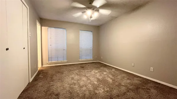 $1,899 | 5925 East University Boulevard, Unit 132, Dallas, TX 75206