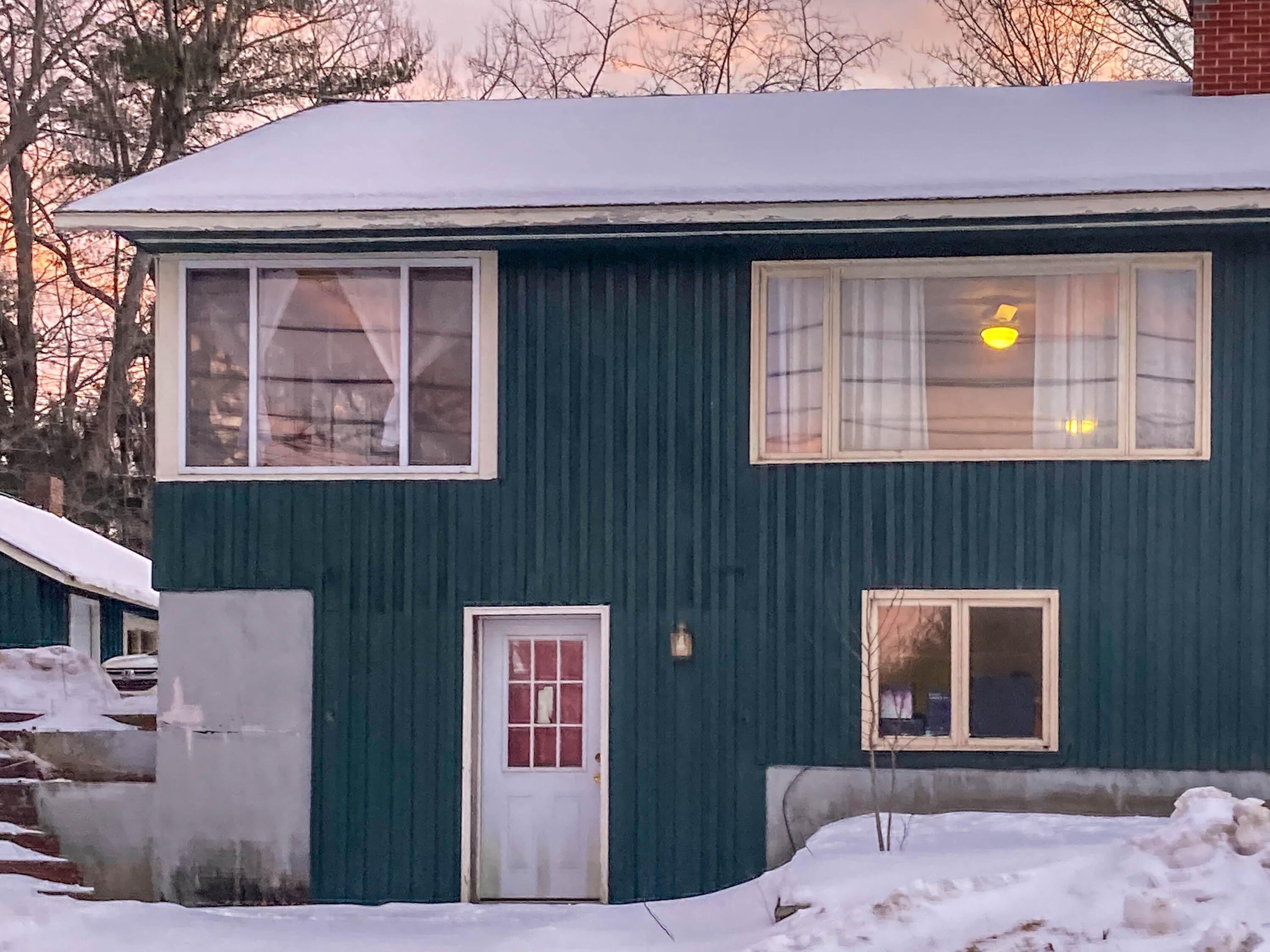99 Auburn Road Peru, ME 04290 - Photo 3 of 22 99 Auburn-0722