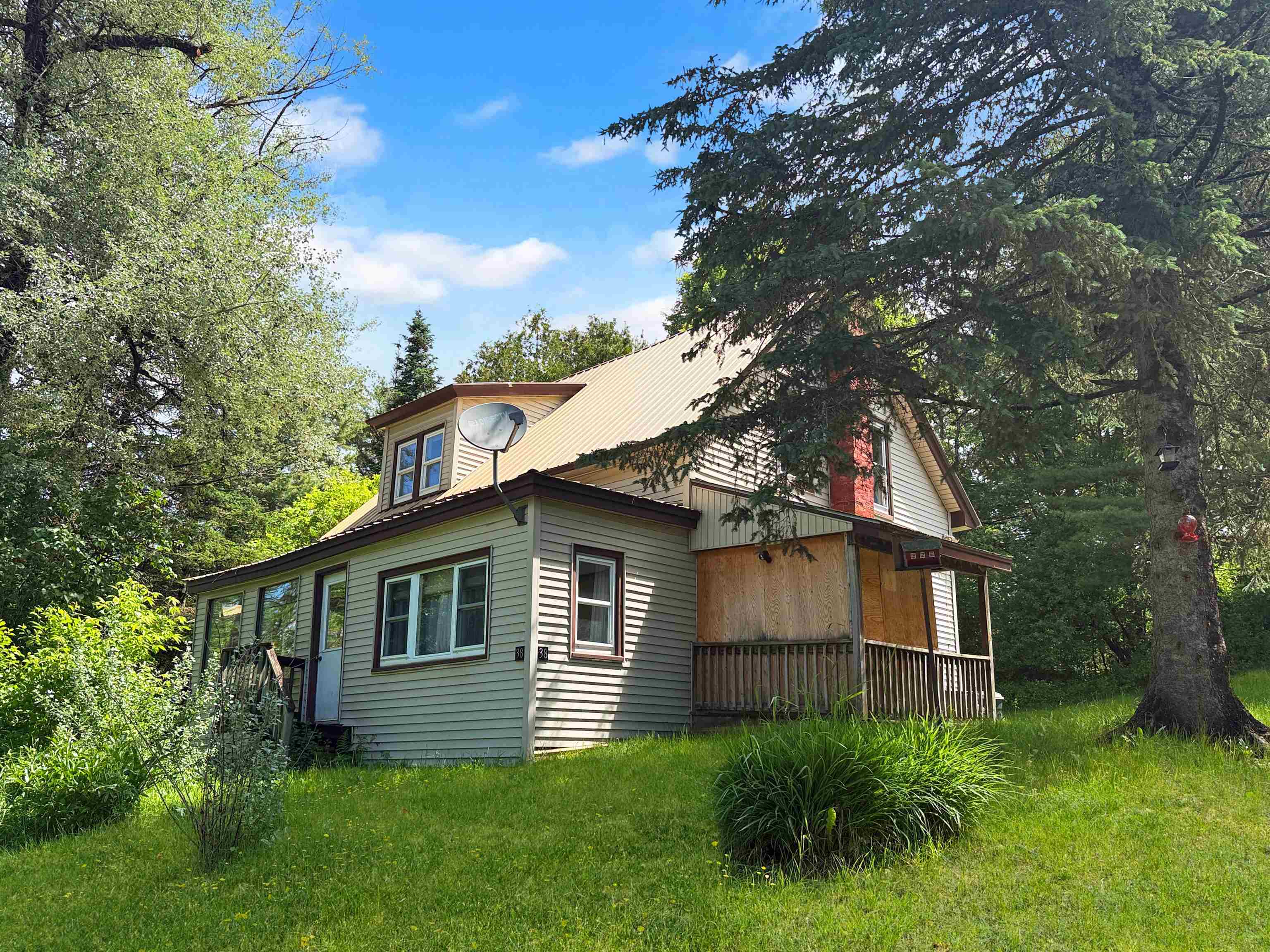38 High Street Stewartstown, NH 03597 - Photo 1 of 29