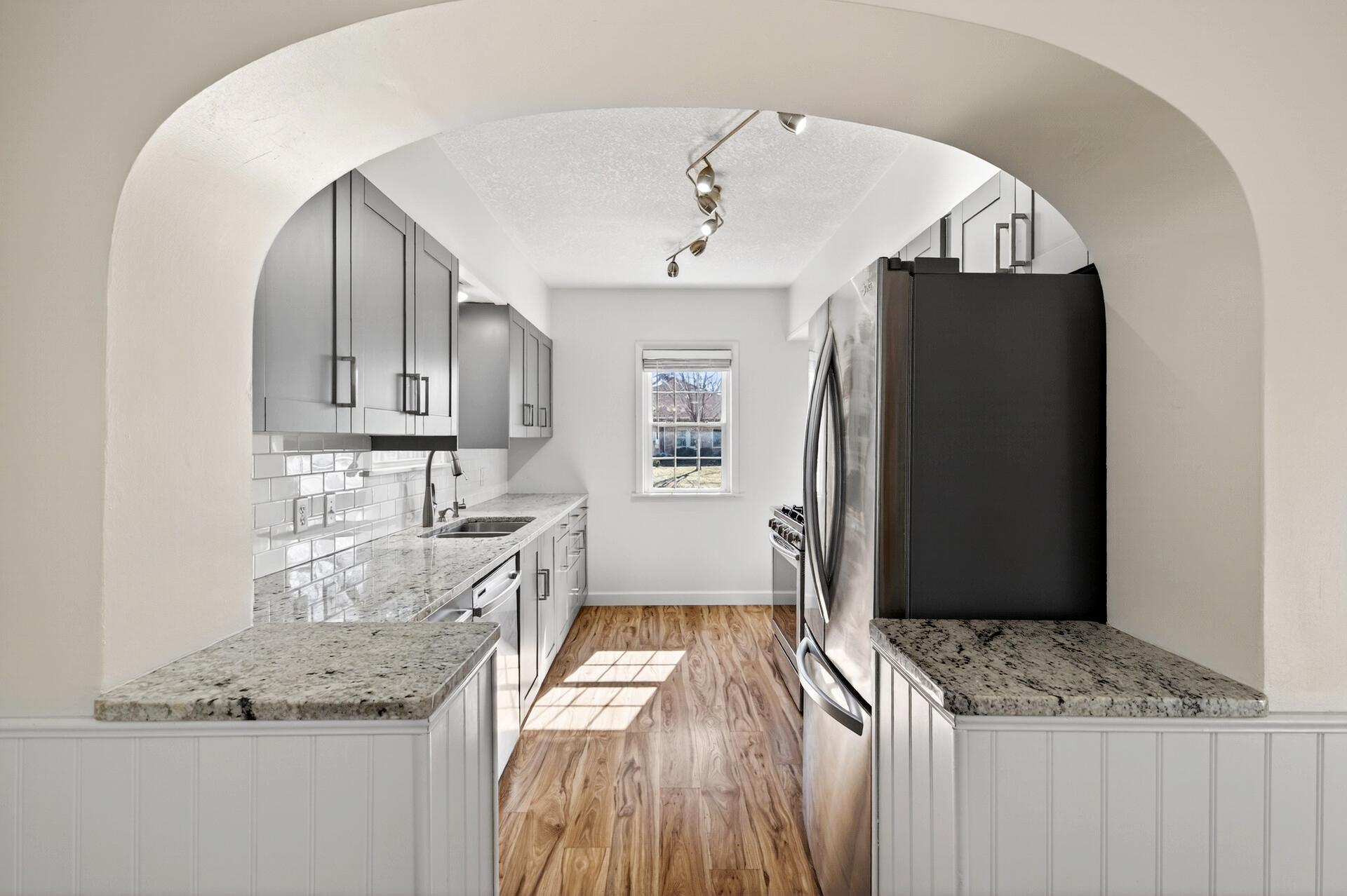 217 Hanley Road Golden Valley, MN 55426 - Photo 29 of 84 Gallery Image 29
