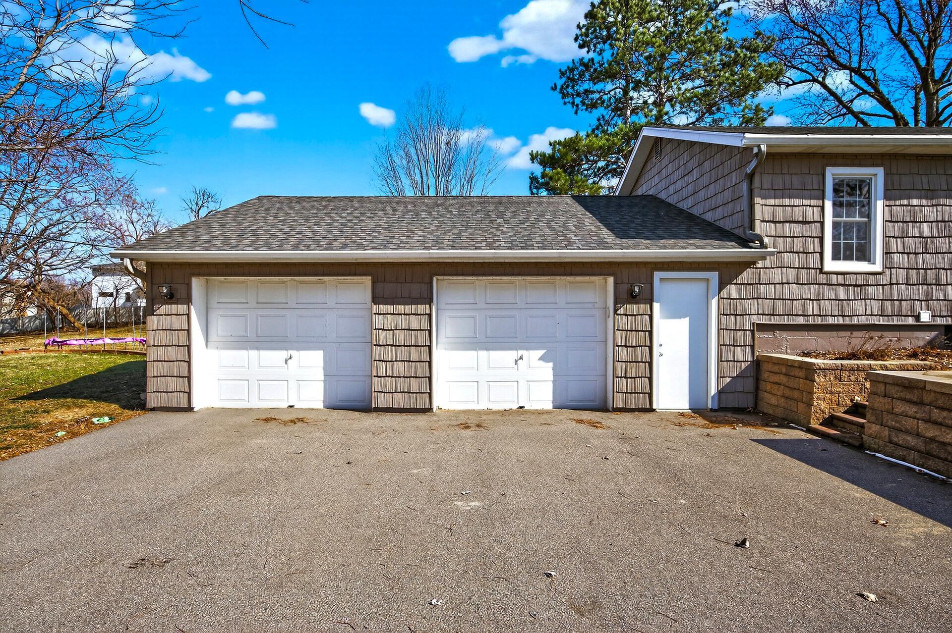 217 Hanley Road Golden Valley, MN 55426 - Photo 70 of 84 Gallery Image 70