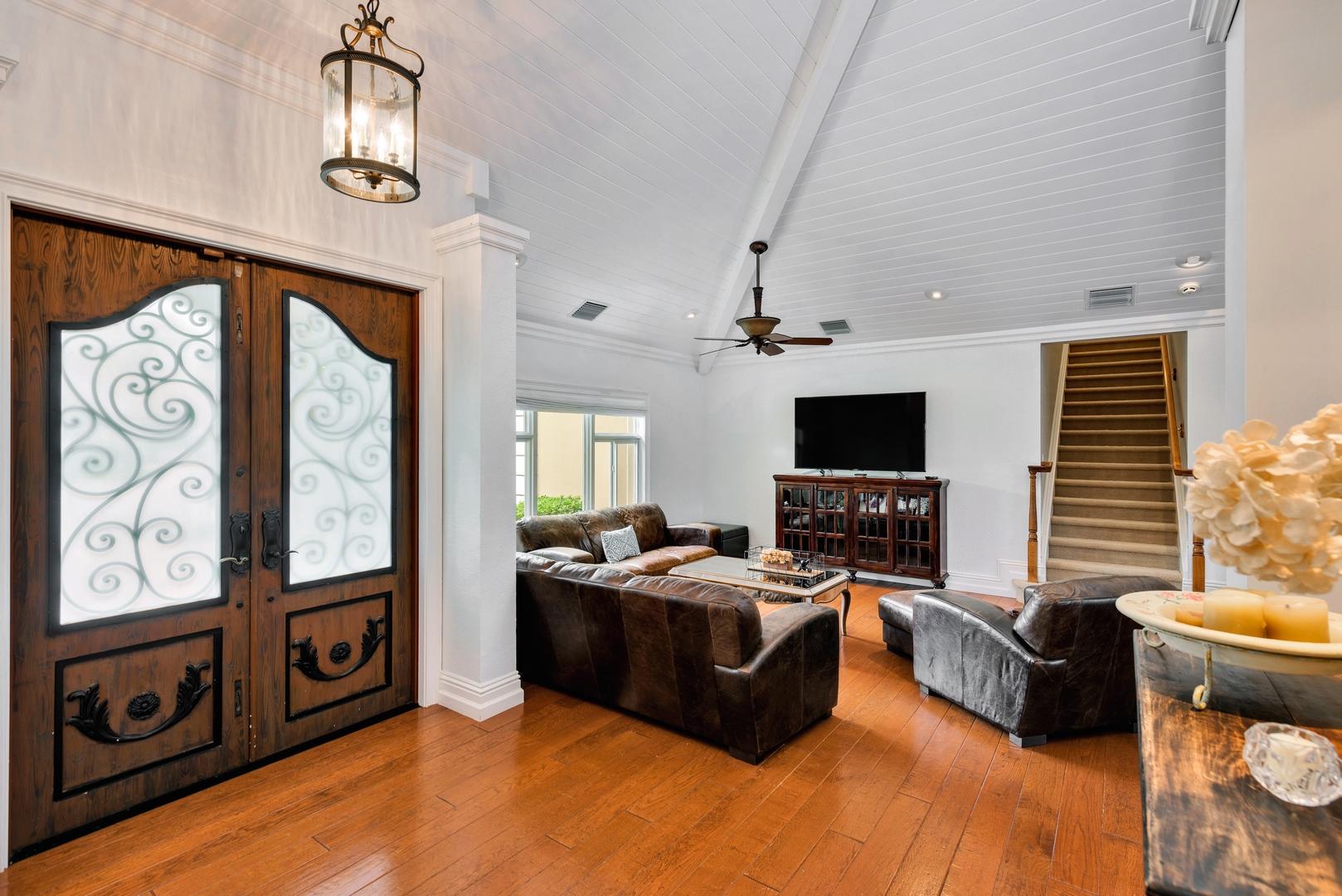 21145 Ormond Court Boca Raton, FL 33433 - Photo 8 of 80 Foyer/Living Room
