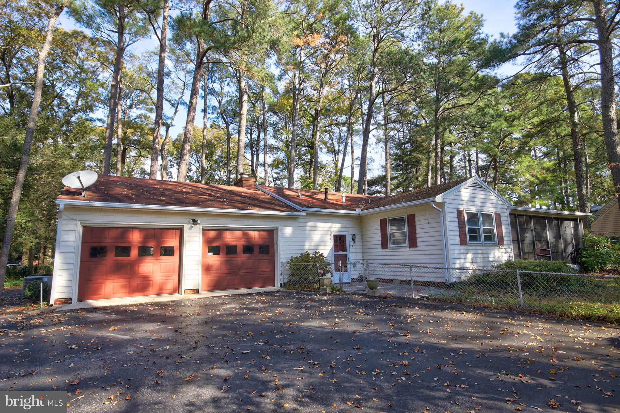 516 Pine Bluff Road Salisbury, MD 21801 - Photo 5 of 20 Rear view and garage entrance