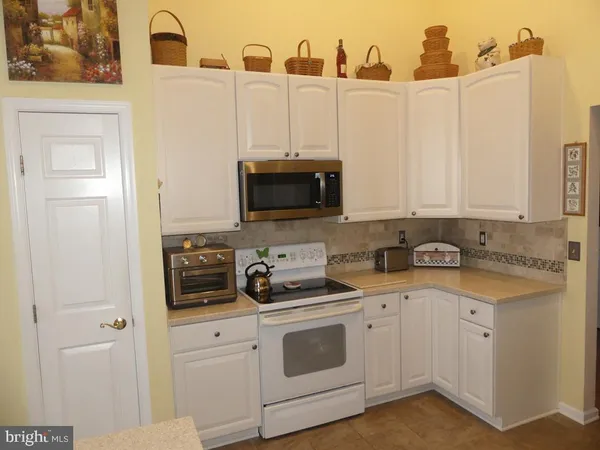 $2,300 | 207 Kings Crossing Circle, Unit 3A, Bel Air, MD 21014