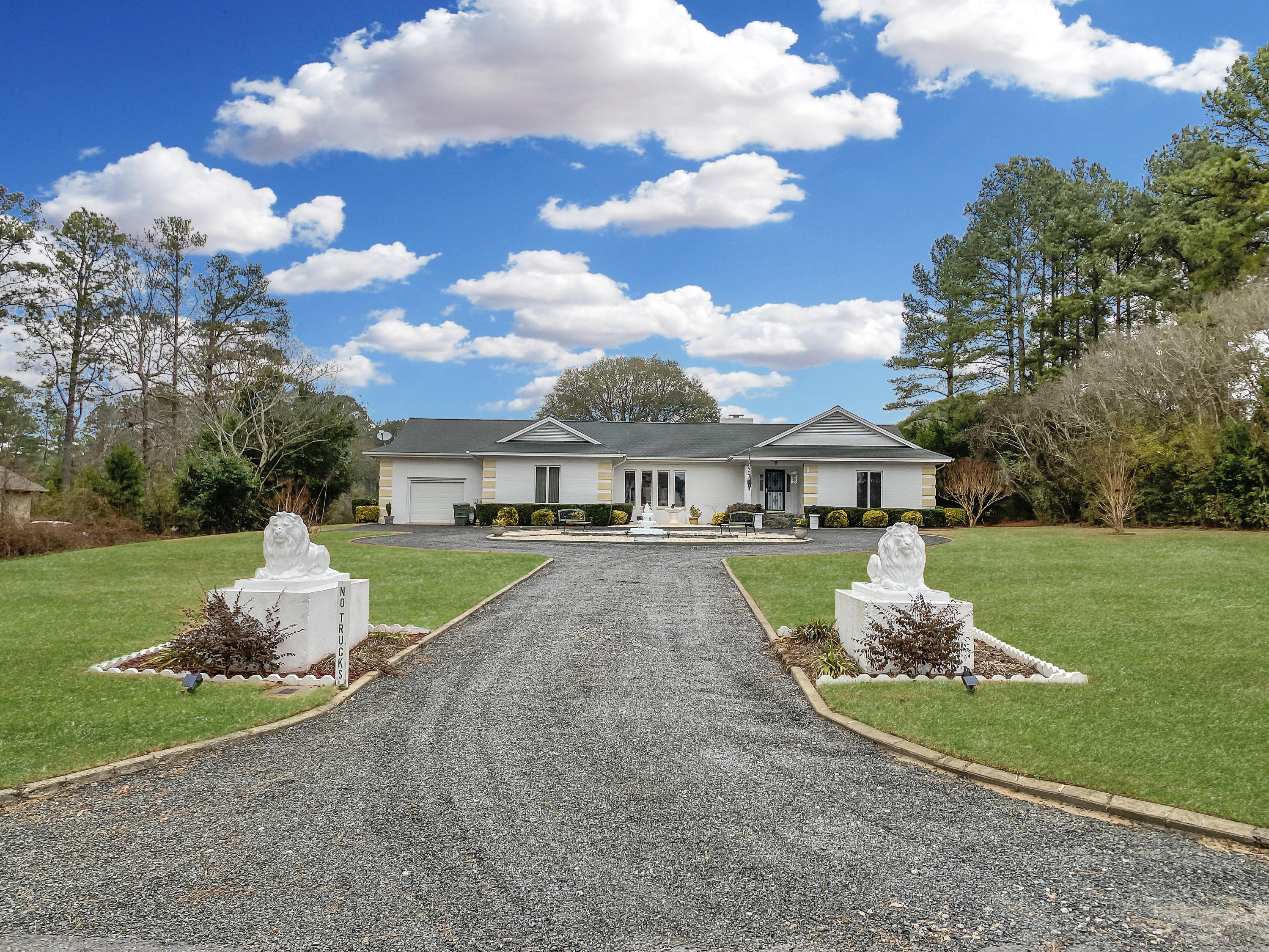 10704 Leeds Gate Road Savannah, GA 31406 - Photo 1 of 35 6 Wedgewood Dr.