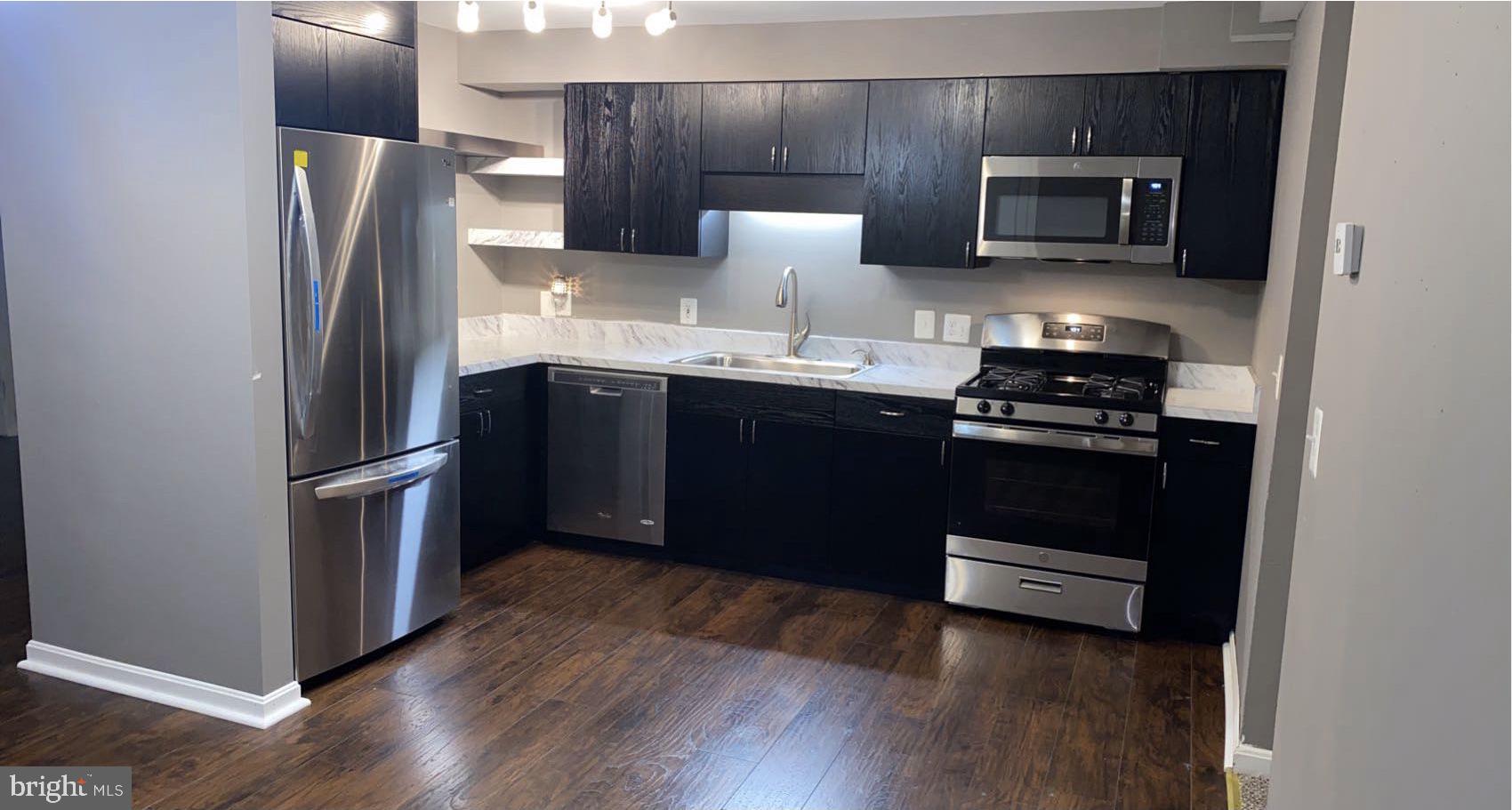 635 Waterloo Road, Unit 212 Warrenton, VA 20186 - Photo 3 of 9 Gallery Image 3