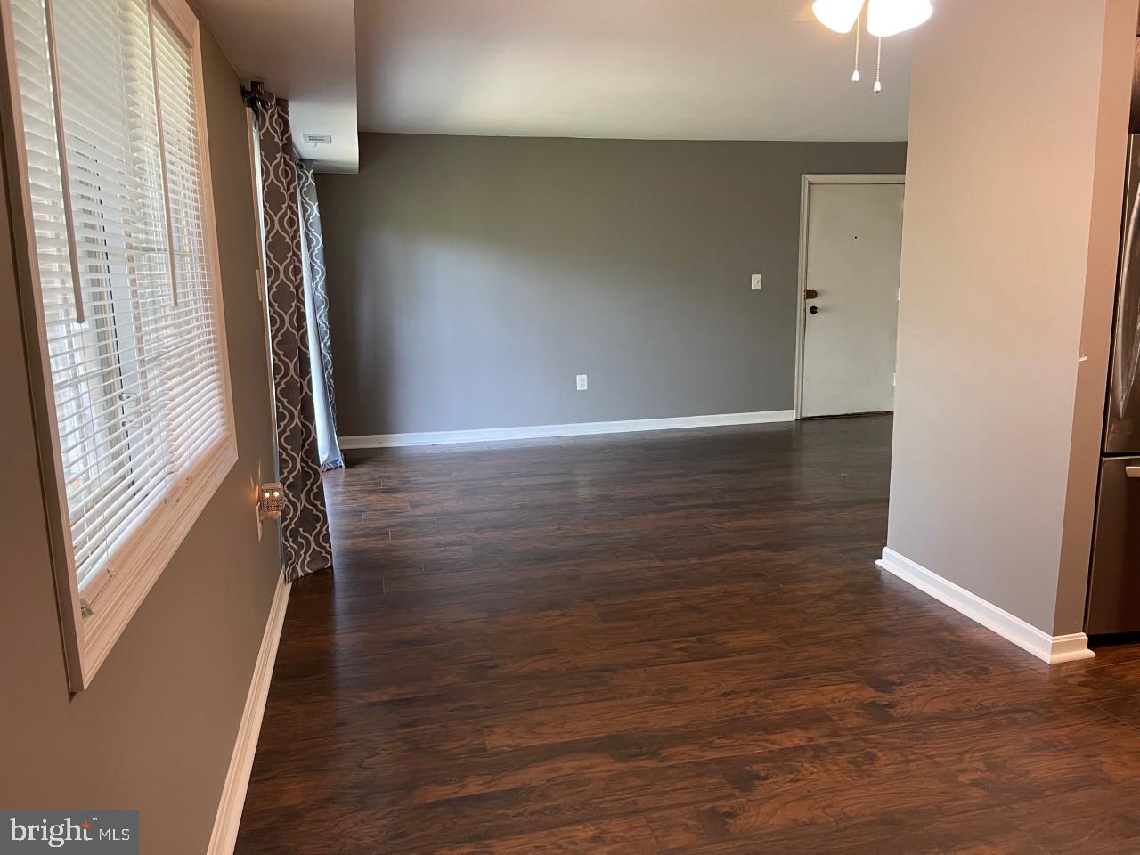 635 Waterloo Road, Unit 212 Warrenton, VA 20186 - Photo 6 of 9 Gallery Image 6
