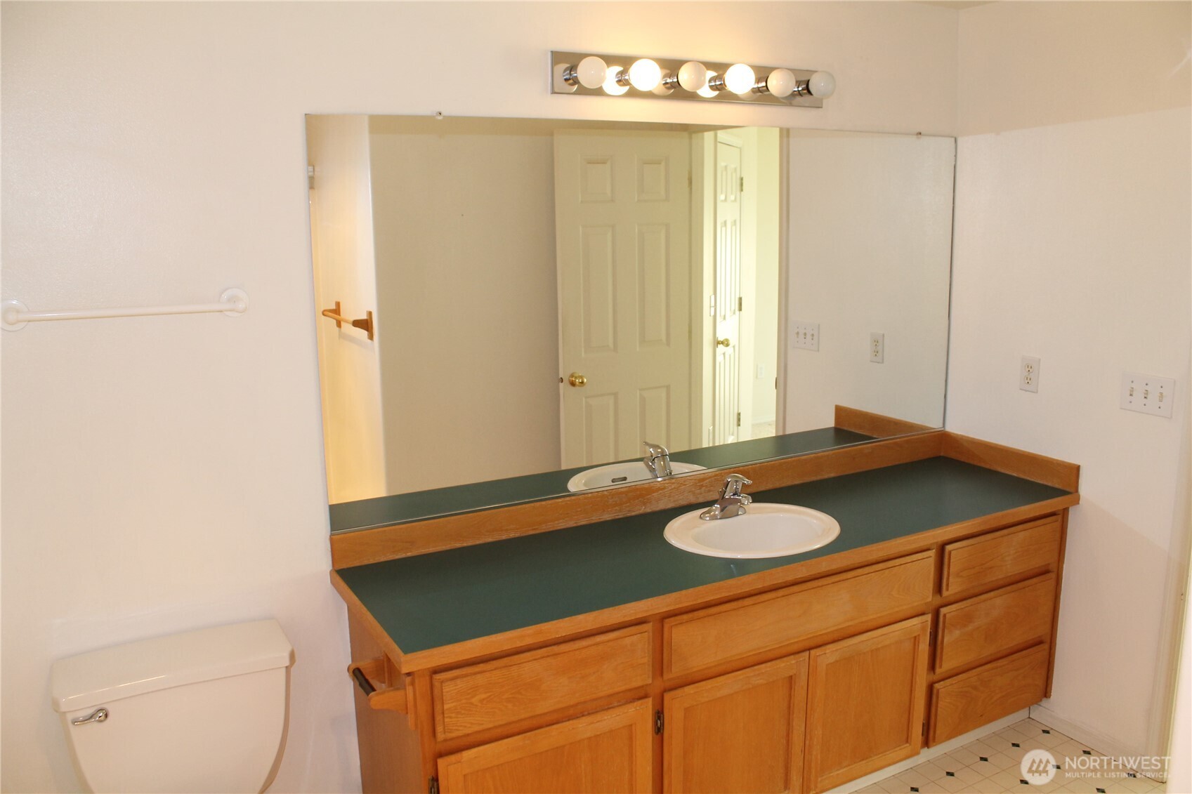 2120 Northwest Douglas Loop Camas, WA 98607 - Photo 11 of 26