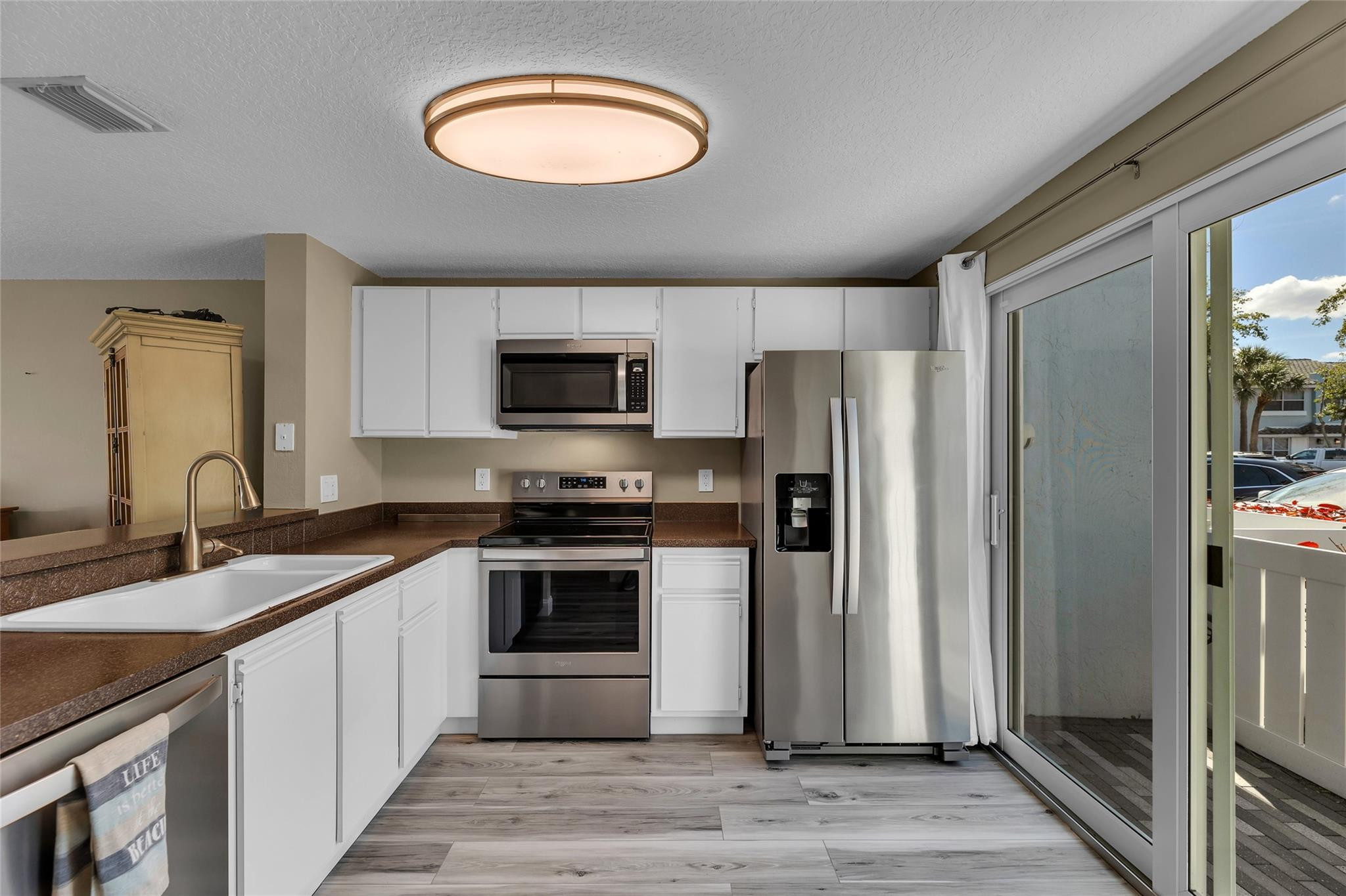 936 Jeffery Street Boca Raton, FL 33487 - Photo 13 of 60 Photo 13
