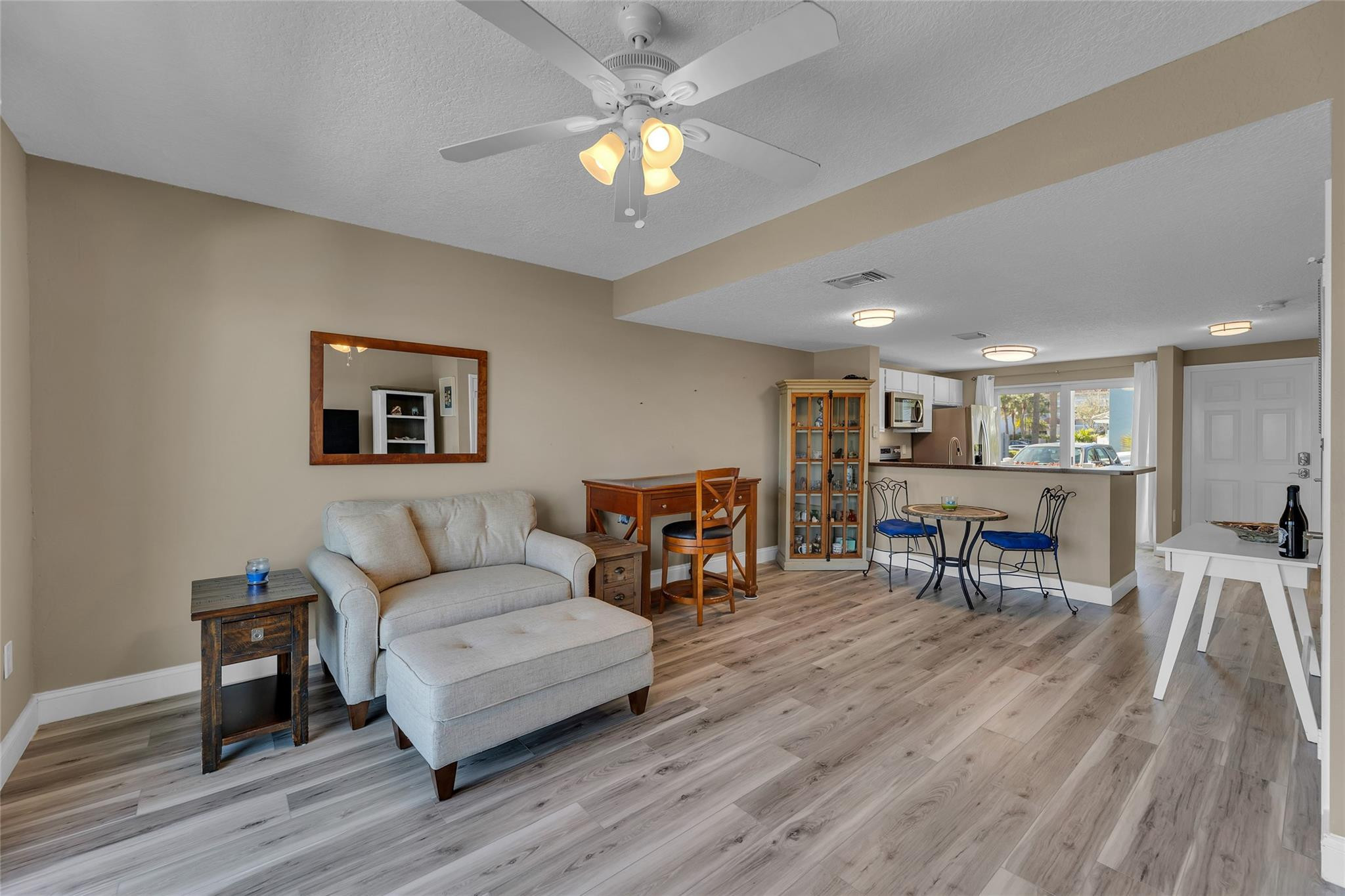 936 Jeffery Street Boca Raton, FL 33487 - Photo 25 of 60 Photo 26