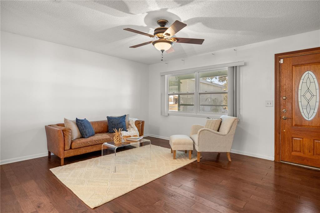 10035 Southwest 91st Terrace Ocala, FL 34481 - Photo 7 of 52