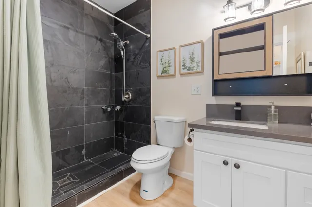 $850,000 | 95-4968 Mamalahoa Highway, Naalehu, HI 96772