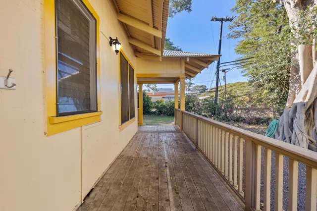 $850,000 | 95-4968 Mamalahoa Highway, Naalehu, HI 96772