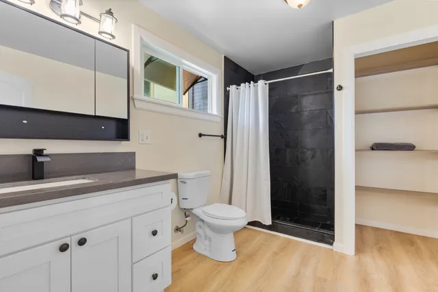 $850,000 | 95-4968 Mamalahoa Highway, Naalehu, HI 96772