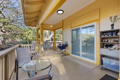 $850,000 | 95-4968 Mamalahoa Highway, Naalehu, HI 96772