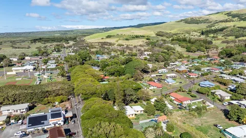 $850,000 | 95-4968 Mamalahoa Highway, Naalehu, HI 96772