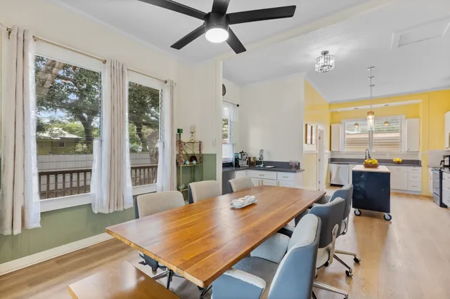 $850,000 | 95-4968 Mamalahoa Highway, Naalehu, HI 96772