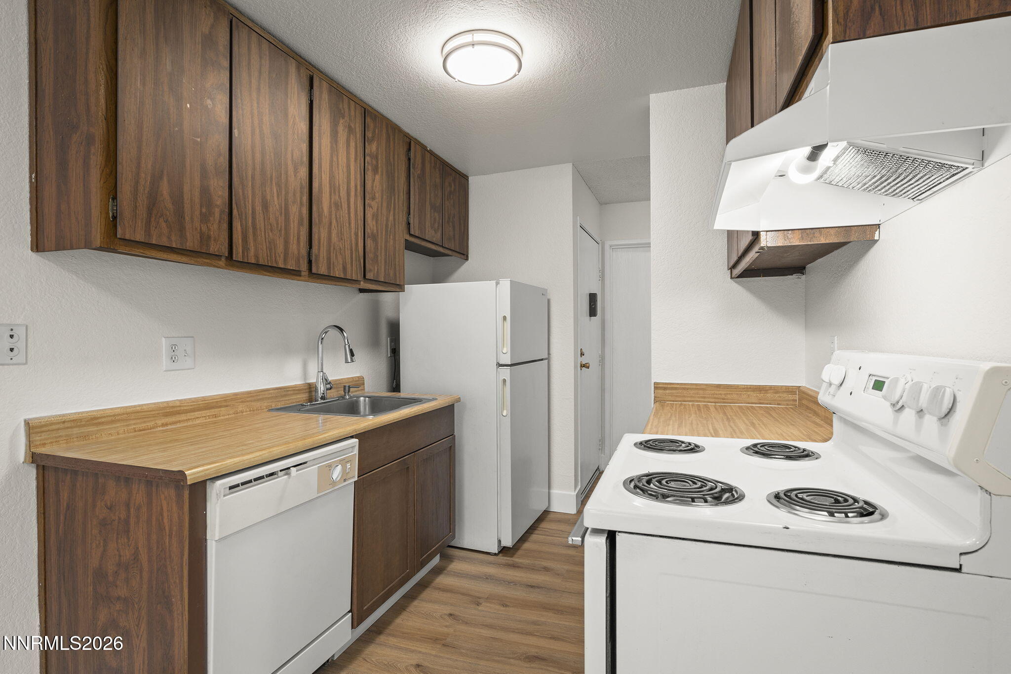 4608 Neil Road, Unit 268 Reno, NV 89502 - Photo 17 of 36 13-web-or-mls-_DSC4129