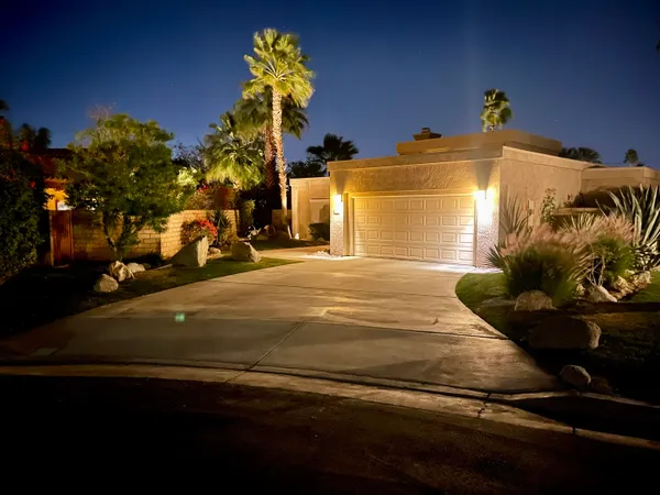 $989,000 | 112 Chelsea Circle, Palm Desert, CA 92260