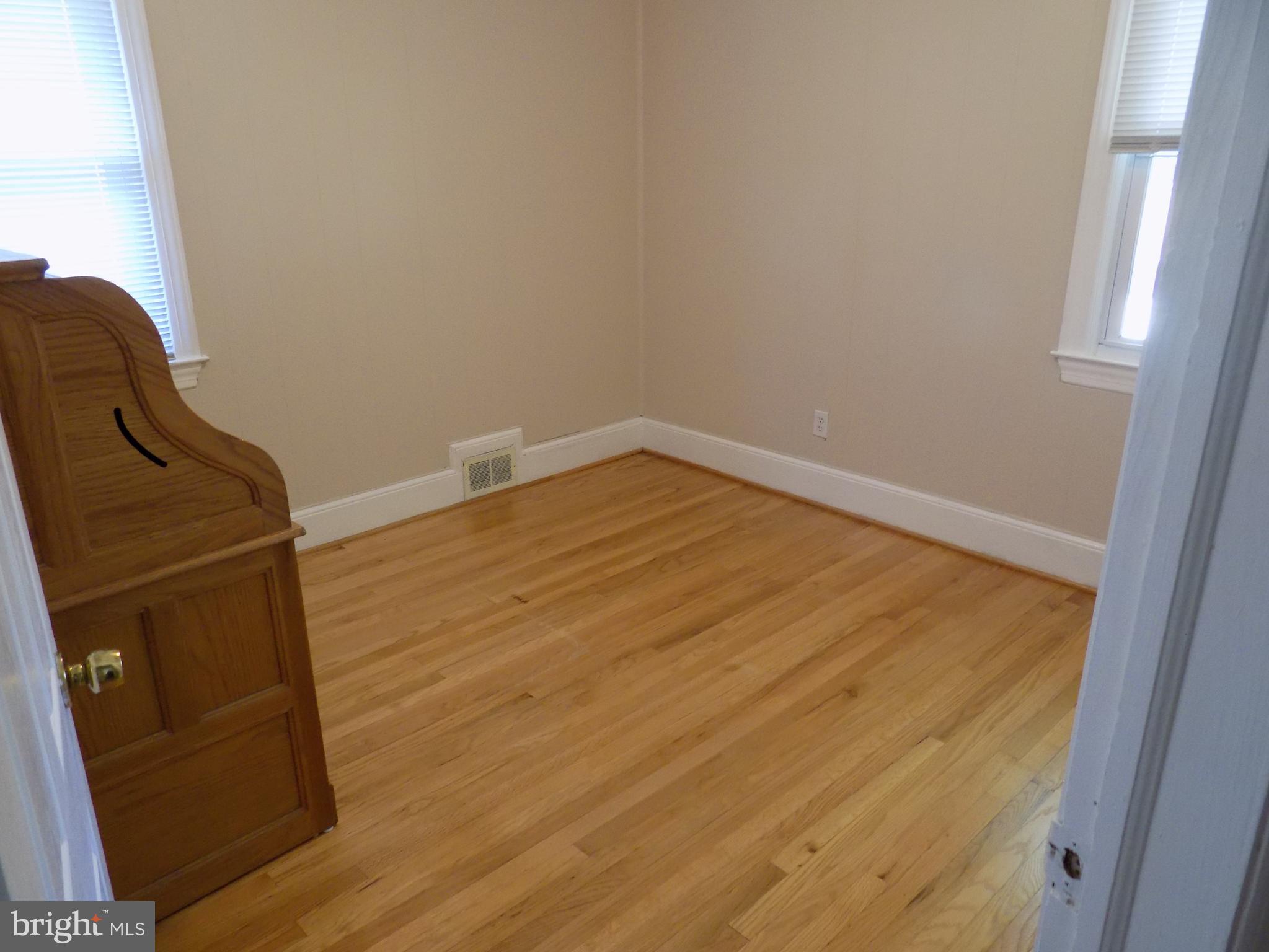5924 Johnnycake Road Baltimore, MD 21207 - Photo 46 of 49
