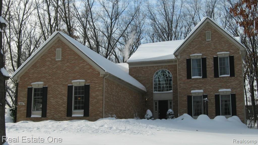 565 Timber Ridge Drive Highland, MI 48357 - Photo 1 of 55 TR Front View Close.jpg