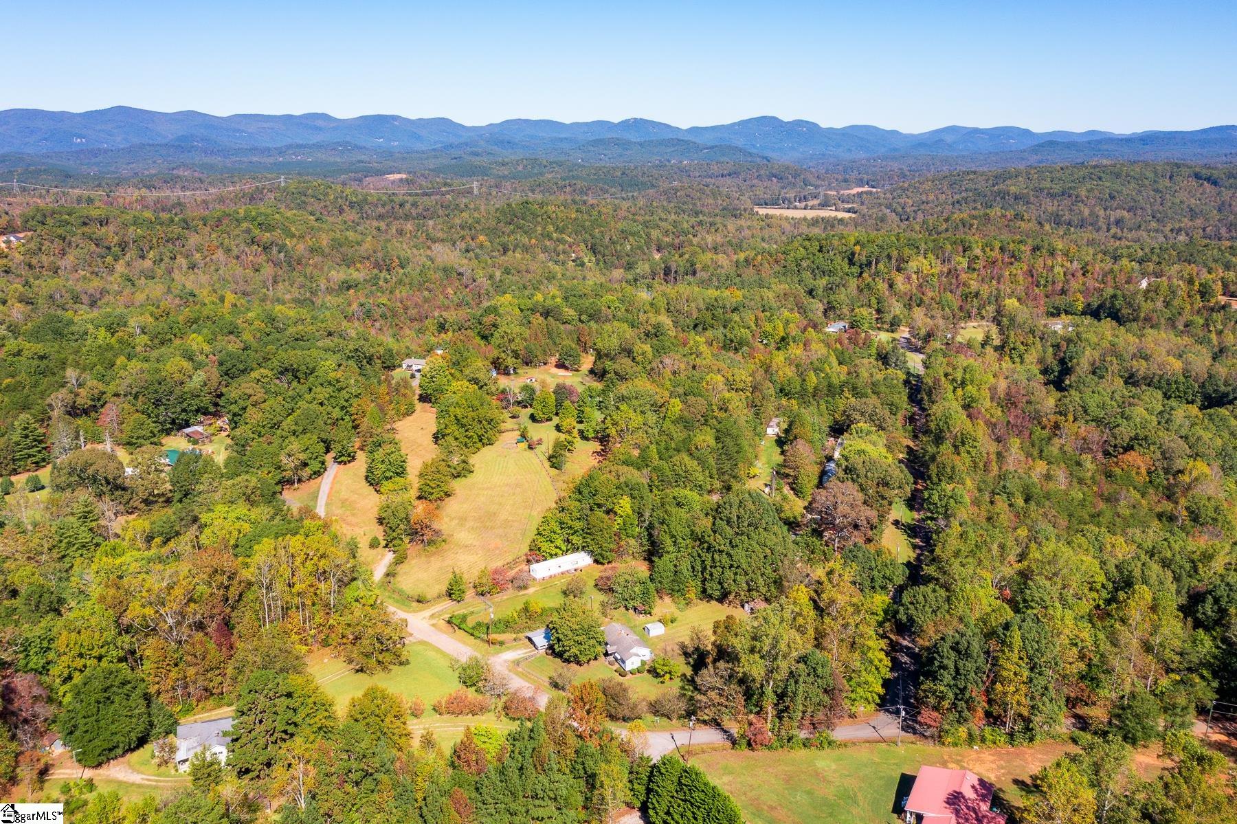 302 Woodland Road Marietta, SC 29661 - Photo 15 of 17 Gallery Image 15