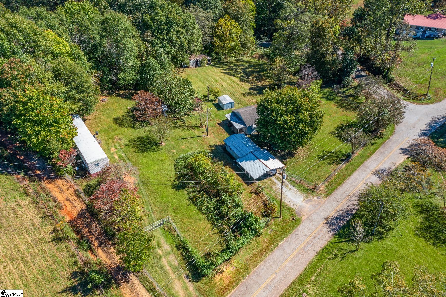 302 Woodland Road Marietta, SC 29661 - Photo 16 of 17 Gallery Image 16