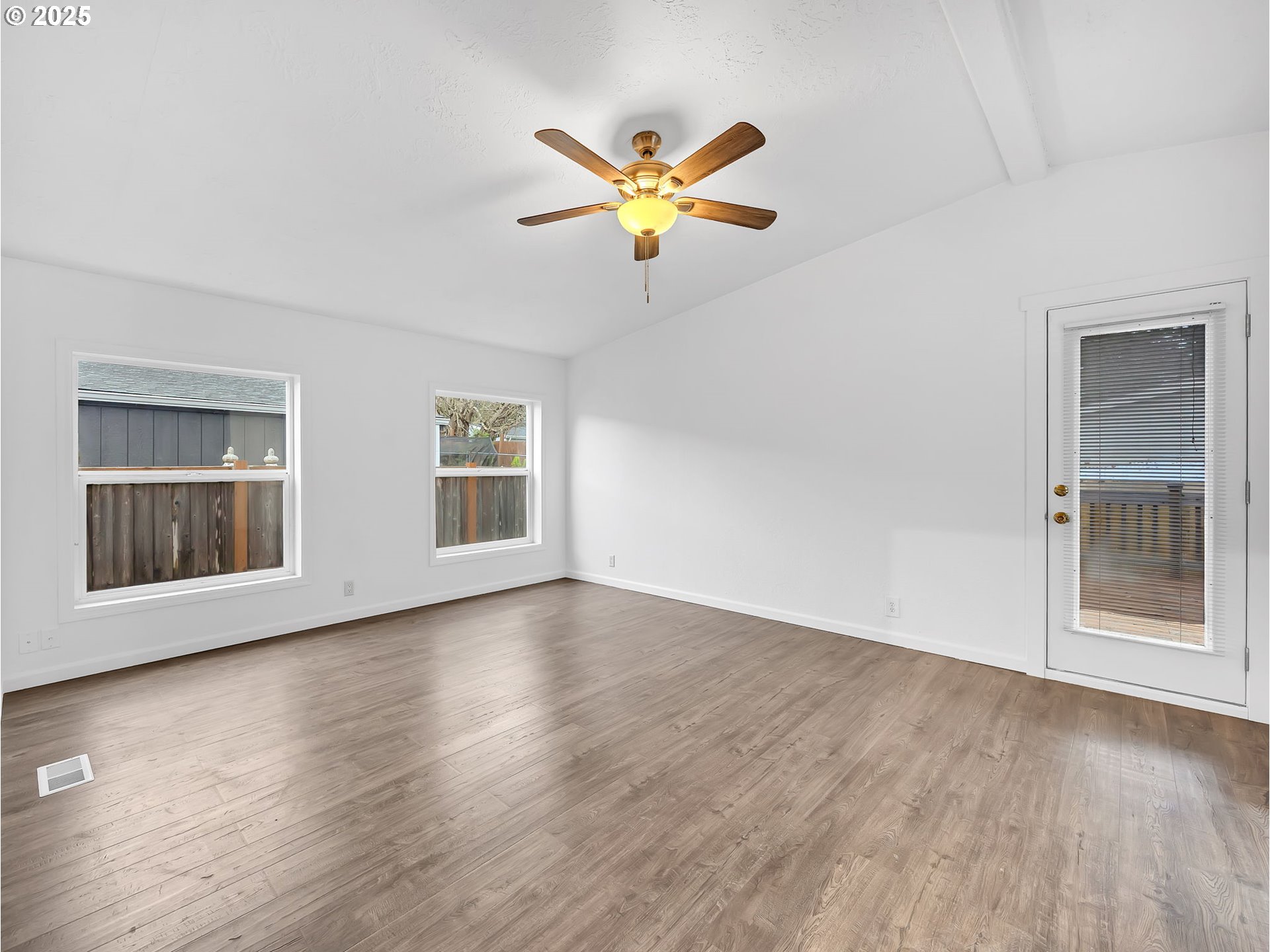 13620 Southwest Beef Bend Road, Unit 66 Portland, OR 97224 - Photo 14 of 33