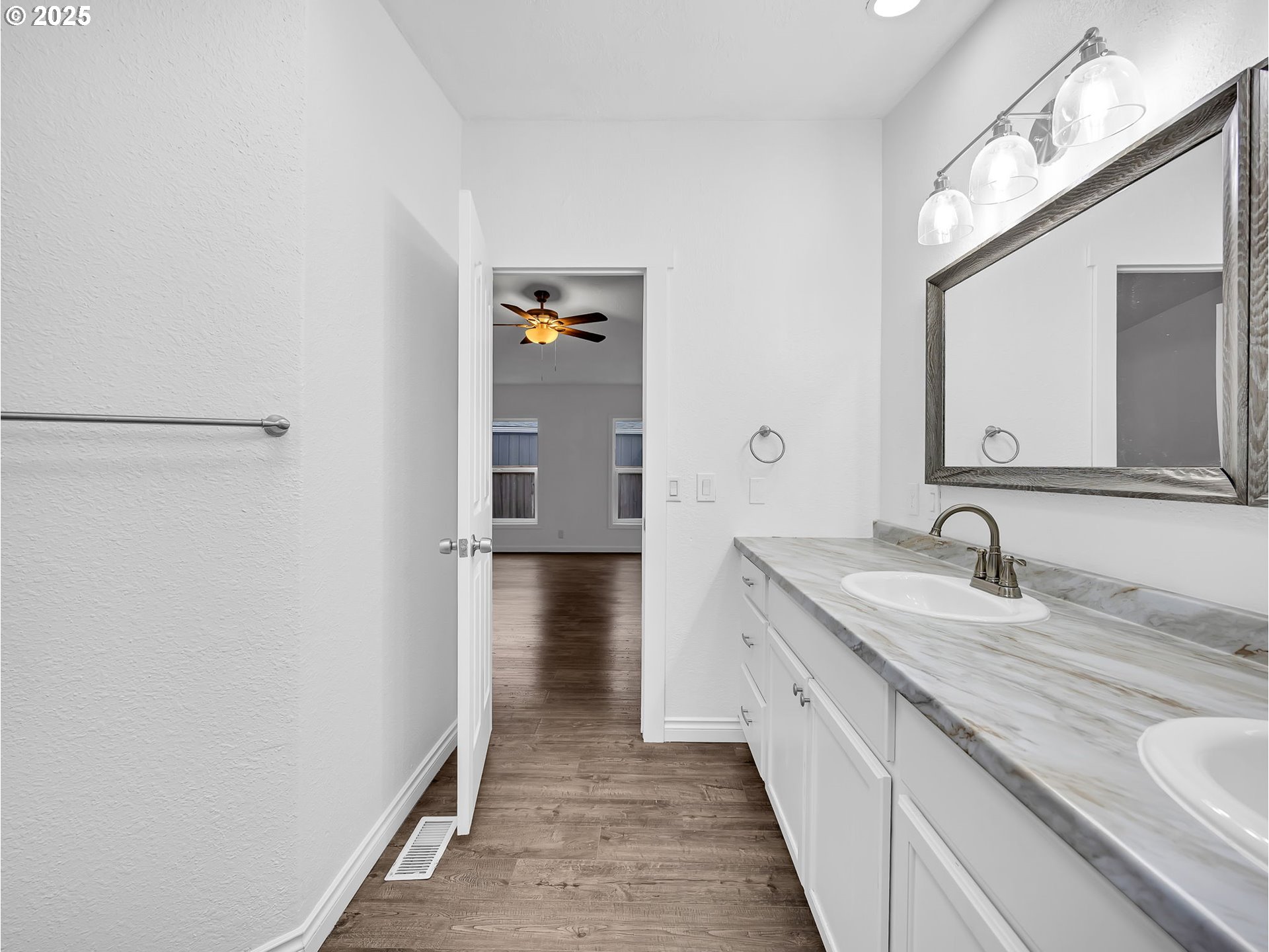 13620 Southwest Beef Bend Road, Unit 66 Portland, OR 97224 - Photo 17 of 33