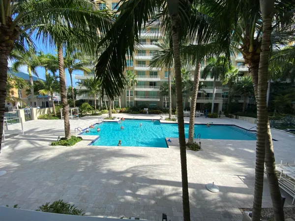 $3,000 | 700 East Boynton Beach Boulevard, Unit 612, Boynton Beach, FL 33435