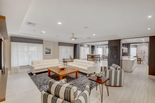 $3,000 | 700 East Boynton Beach Boulevard, Unit 612, Boynton Beach, FL 33435