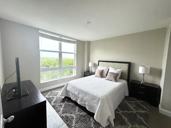 $3,000 | 700 East Boynton Beach Boulevard, Unit 612, Boynton Beach, FL 33435