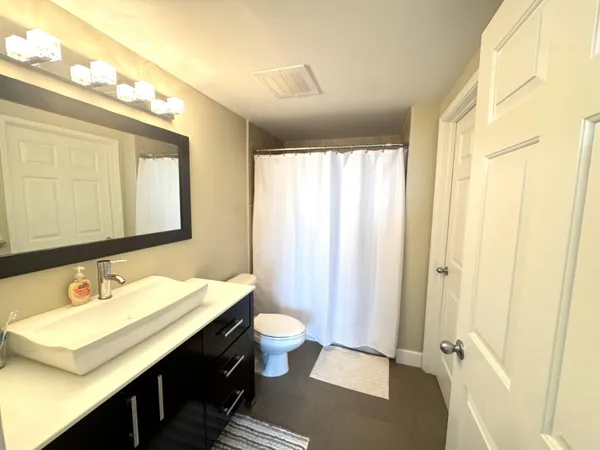 $3,000 | 700 East Boynton Beach Boulevard, Unit 612, Boynton Beach, FL 33435