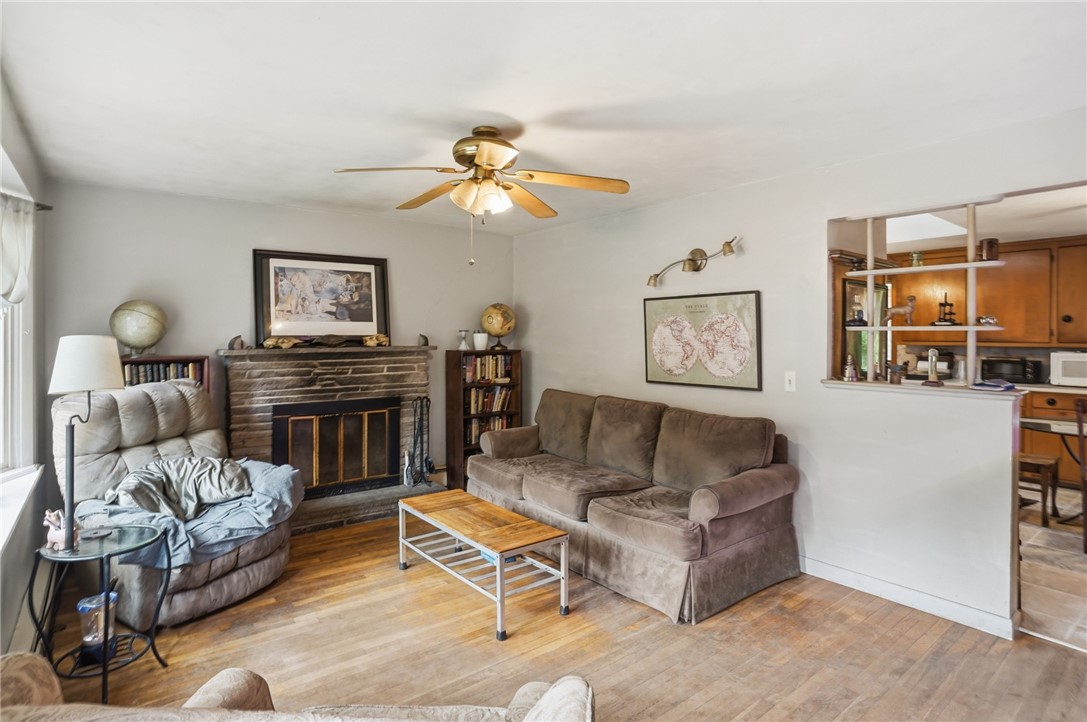 1556 Harkney Hill Road Coventry, RI 02816 - Photo 15 of 41