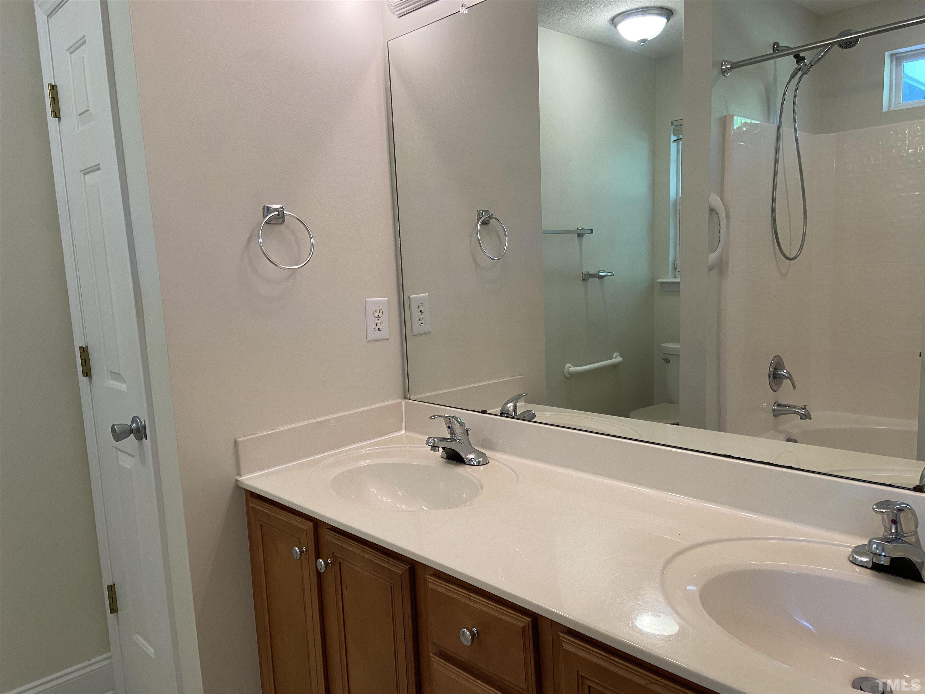 3128 Dixon Road Durham, NC 27707 - Photo 13 of 26 Gallery Image 13