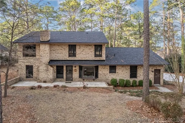 a picture of a refrigerator