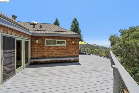 $2,499,000 | 2223 Tunnel Road, Oakland, CA 94611