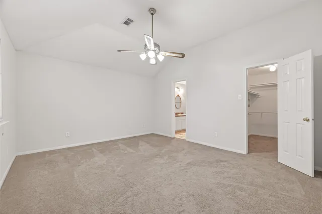 $2,050 | 2002 Foundary Drive, Katy, TX 77493